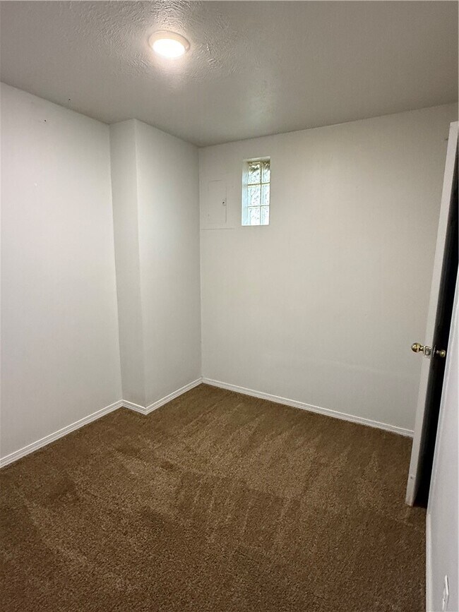 Photo - 269 E Pickens Rd Unit 5