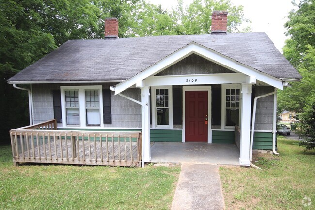 Building Photo - 3409 Taylor St Rental