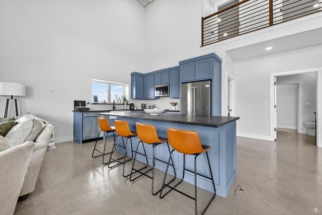 Photo - 9082 Wolf Run