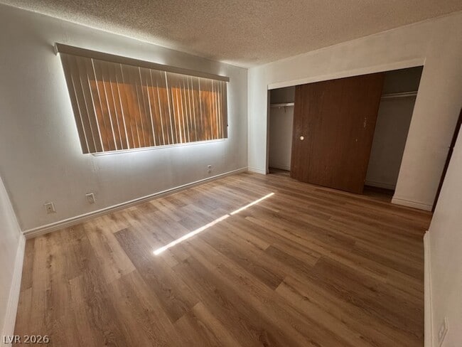 Photo - 3001 King Midas Way
