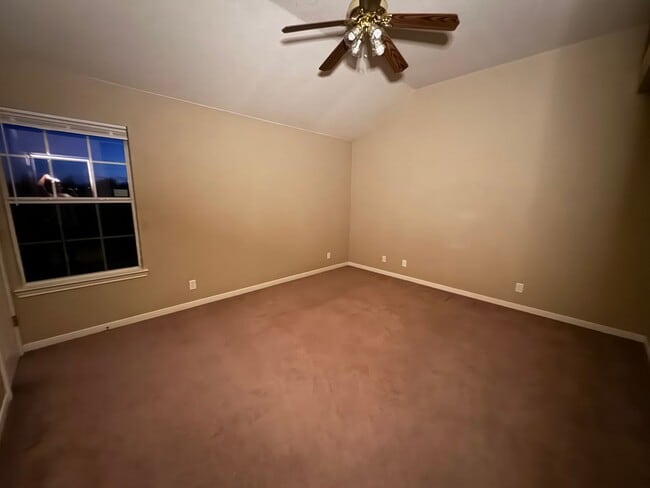 Photo - 4700 John David Dr Unidad A