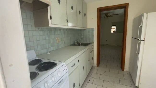 Photo - 3302 SW 10th St Unit 3