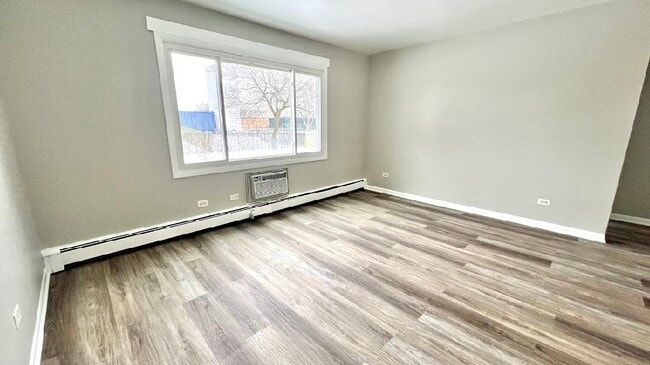 Photo - 1355 Abbott Dr Unidad 3