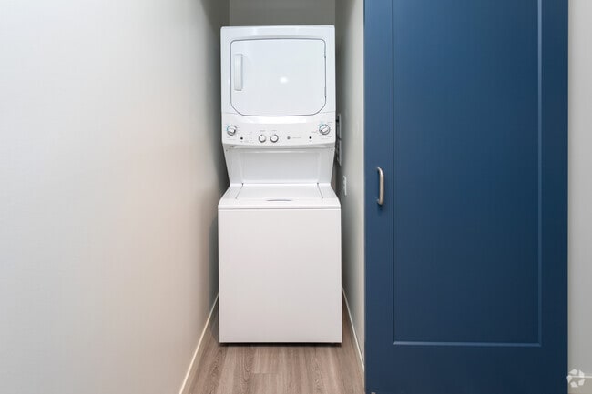 Estudio, 1BA - 495SF - Aberdeen Apartments