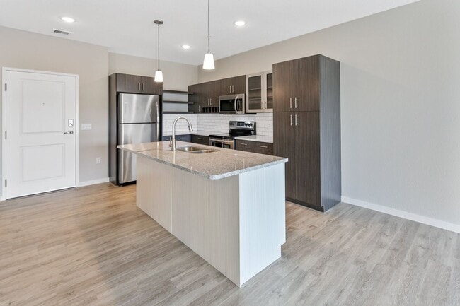 Photo - Encore Park Apartments