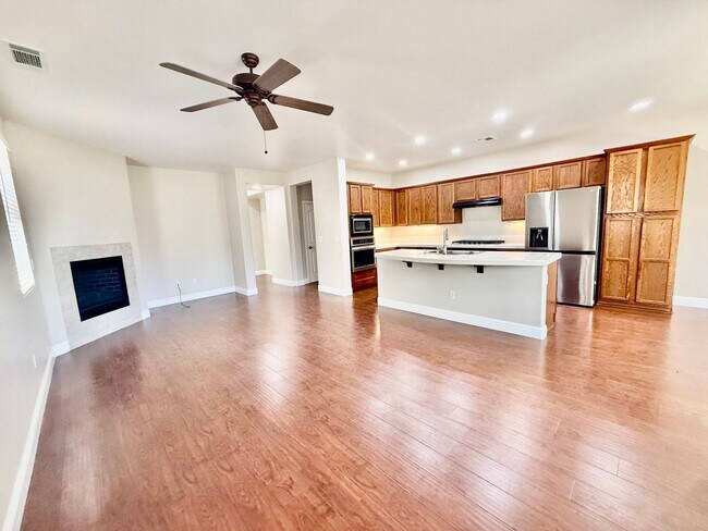 Photo - Beautiful home near Woodcreek high school