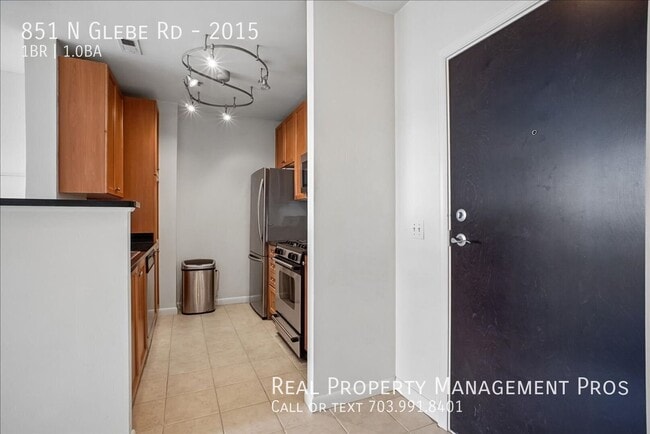 Photo - 851 N Glebe Rd Unit 2015