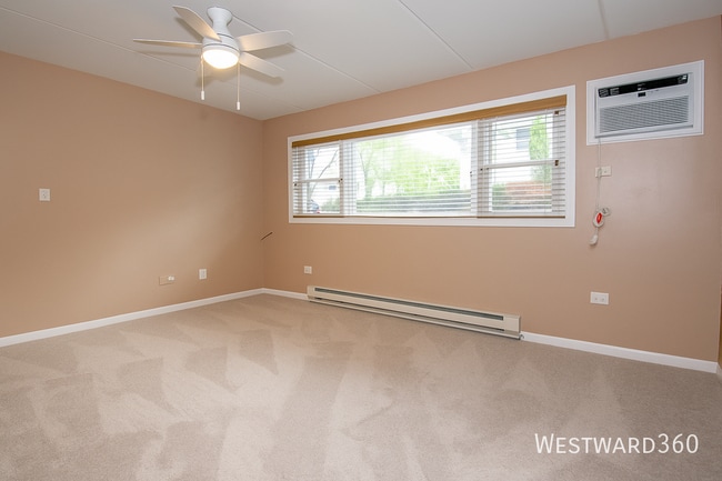 Photo - 9907 W 58th St