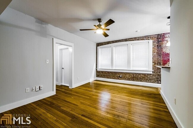 Building Photo - 373 Moreland Ave NE Unit 10