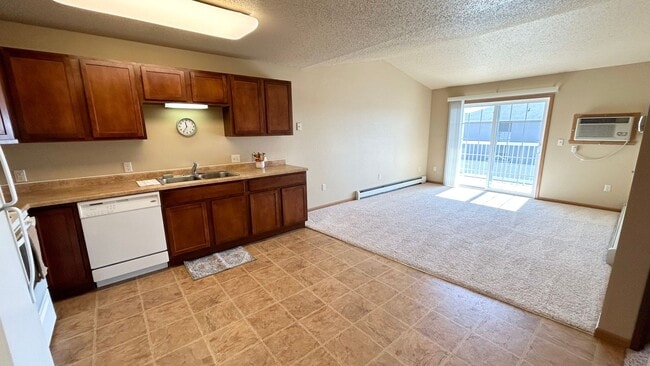 Photo - Prairie Sky Apartments