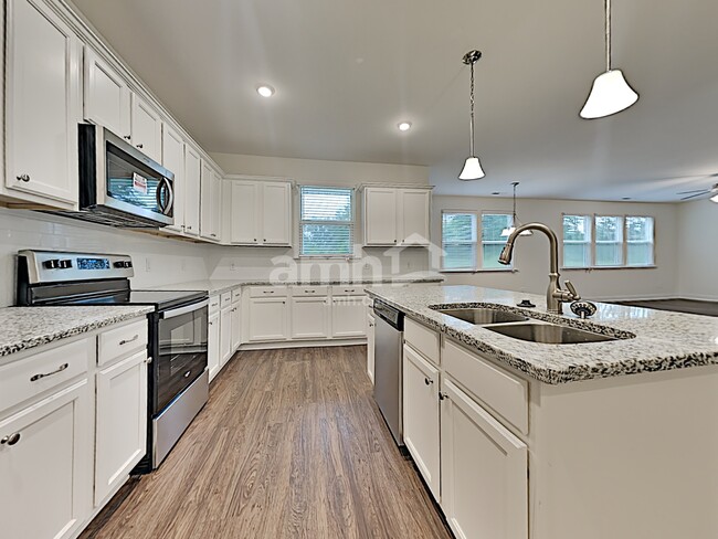 Photo - 127 Pullen Dr