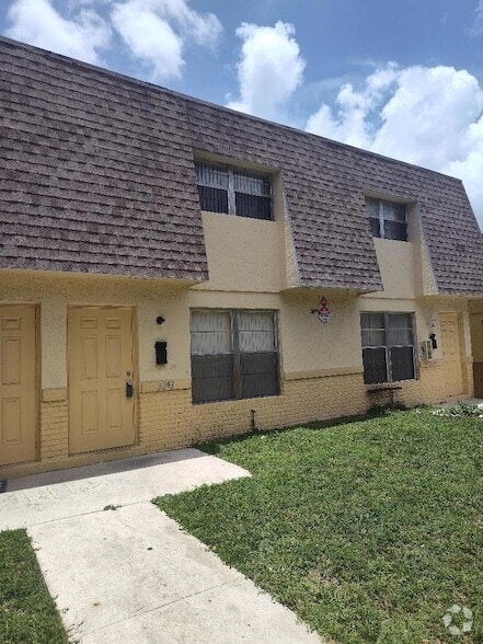Building Photo - 2291 NW 59th Wy Rental