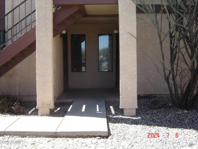 Building Photo - 455 N Tegner St Unit 11 Rental
