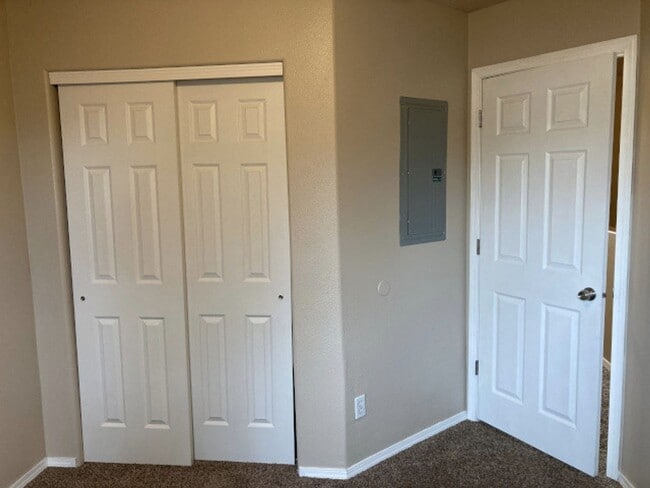 Photo - 114 N Bowdish Rd Unit C