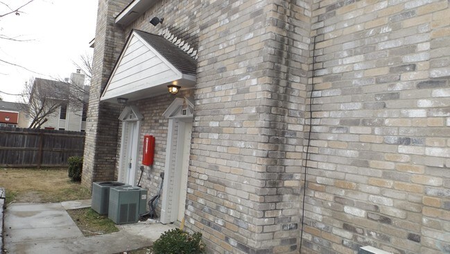 Photo - Crossroad Townhomes