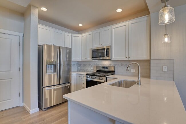 Photo - 3651 Moon River Dr