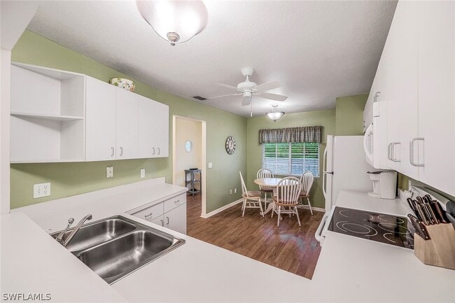 Building Photo - 228 Belina Dr Unit 606