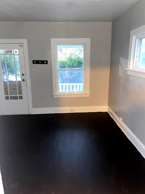 Photo - 6726 Kazimier Ave