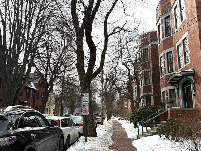 Photo - 130 Neal St Unidad 132 Neal St