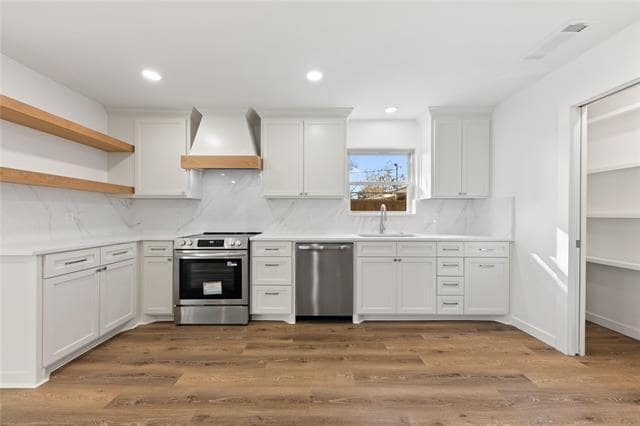 Photo - 3616 Woodleigh Dr