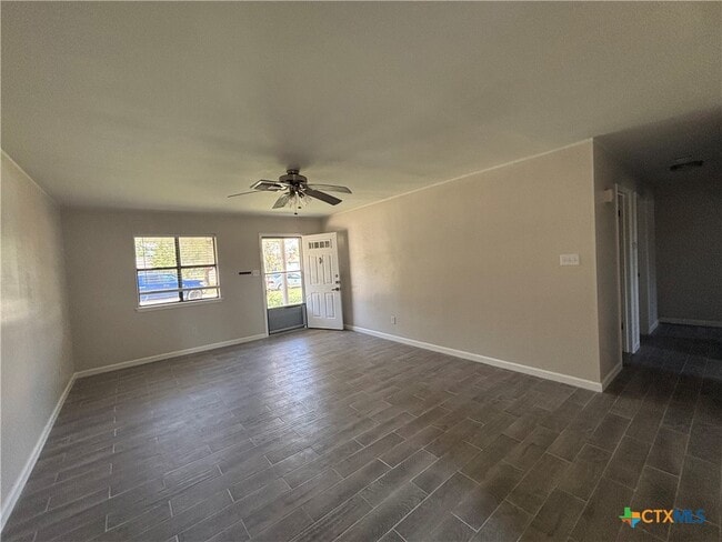 Photo - 105 Tangerine Dr
