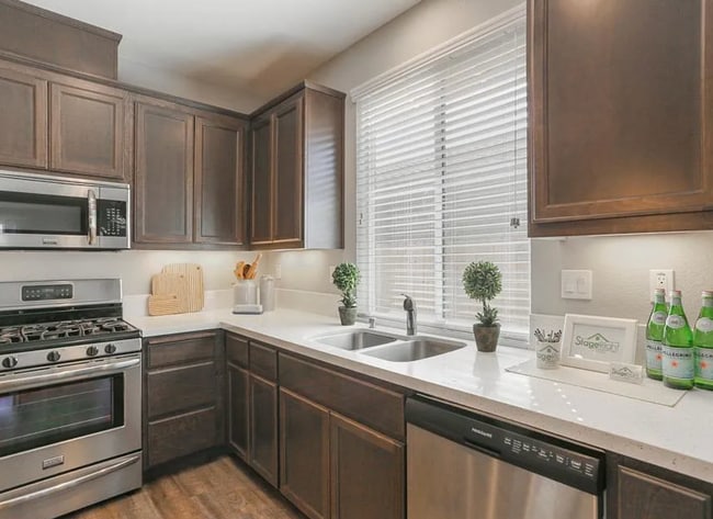 Photo - 1559 Hutchison Valley Dr