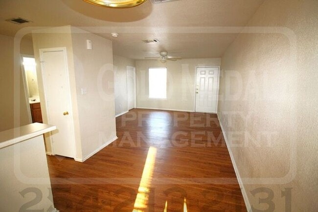 Photo - 1708 Spring Rose Cir