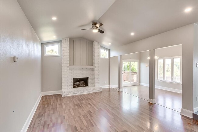 Photo - 506 Stonebridge Dr