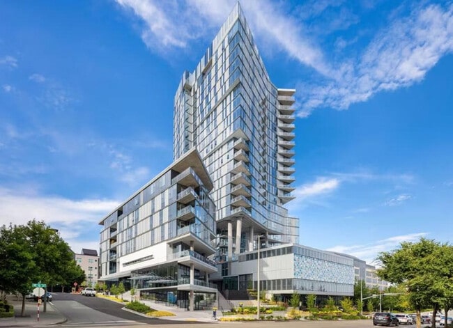 Building Photo - 1100 112th Ave NE Unit ID1280461P Rental