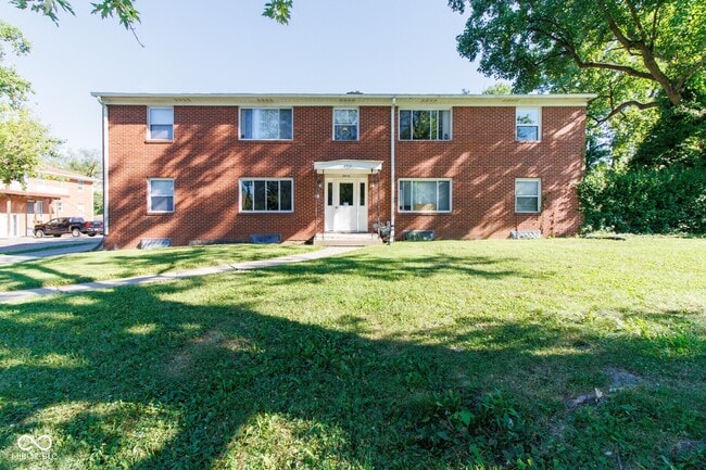Building Photo - 5918 Devington Rd Unit B Rental