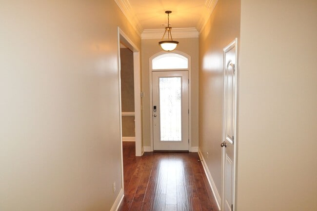 Photo - AVAILABE NOW!!