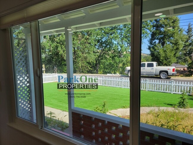 Photo - Stunning single level home in Walnut Creek's Parkmead Neighborhood