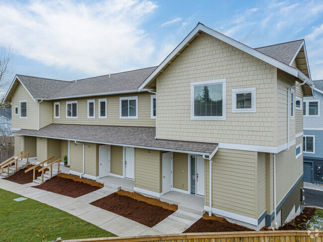 Building Photo - Britton Loop Townhomes