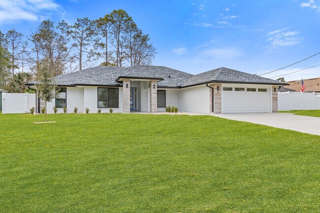 Photo - 8 Fordham Ln