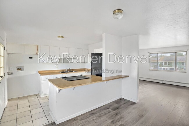 Photo - 7956 Patricia Dr