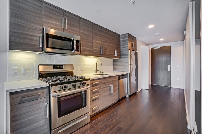 150 Van Ness