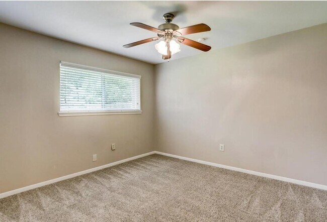 Photo - 13822 Wickersham Ln