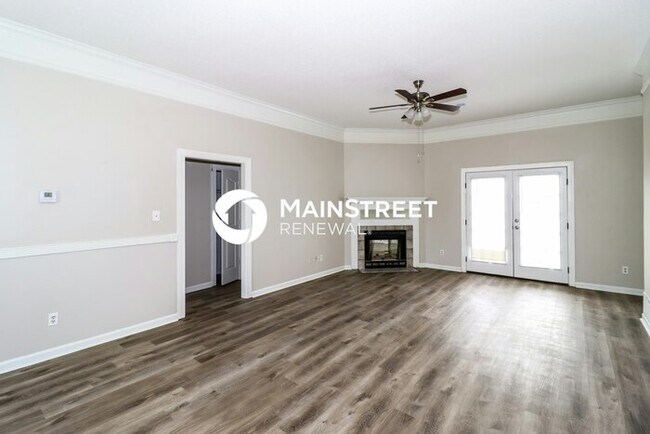 Photo - 3 Bedroom Pet-Friendly Home in Memphis, TN...