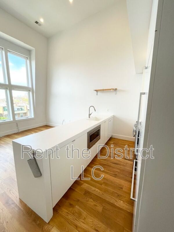 Photo - 254 15th St SE Unit #5