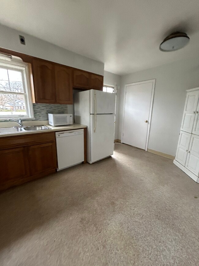 Photo - 426 Mills St