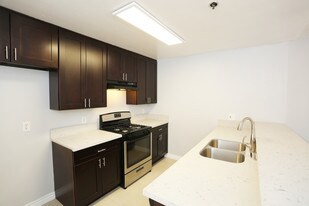 East Los Angeles College Off Campus Housing Apartments Tuscani Villas