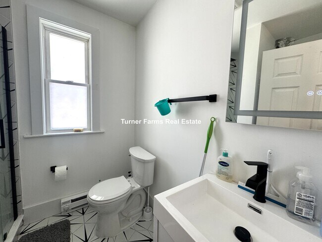 Photo - 23 Granite St Unit 2