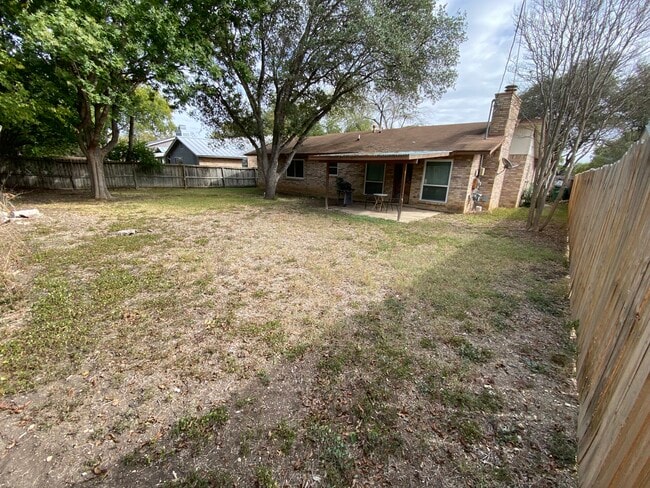 Photo - 5655 Larkdale Dr