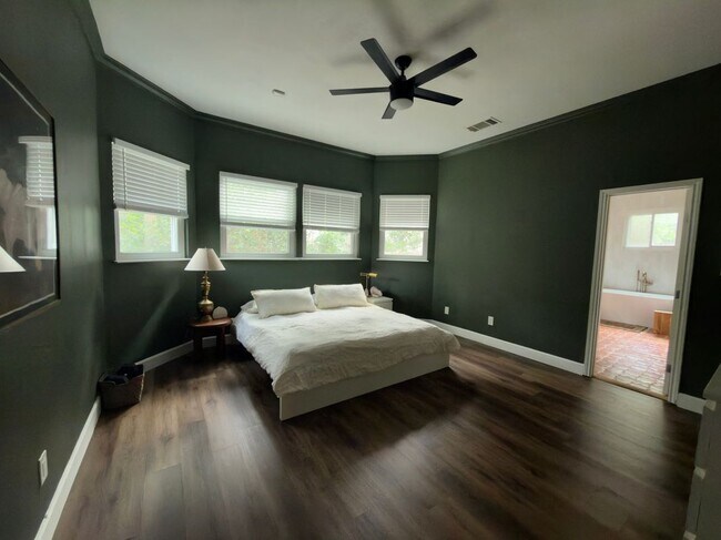 Photo - 2205 Tanglevine Dr