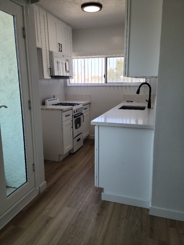 Photo - 2026 Hermosa Ave Unit 1