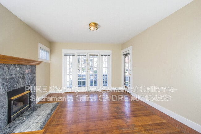 Photo - 2700 T St