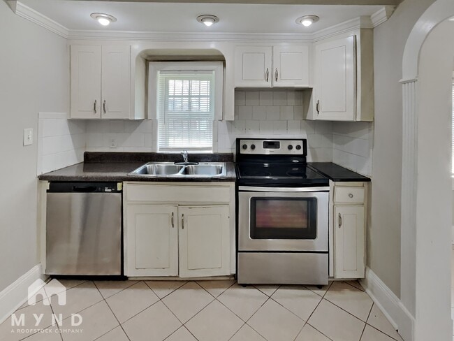 Photo - 1337 S Hairston Rd