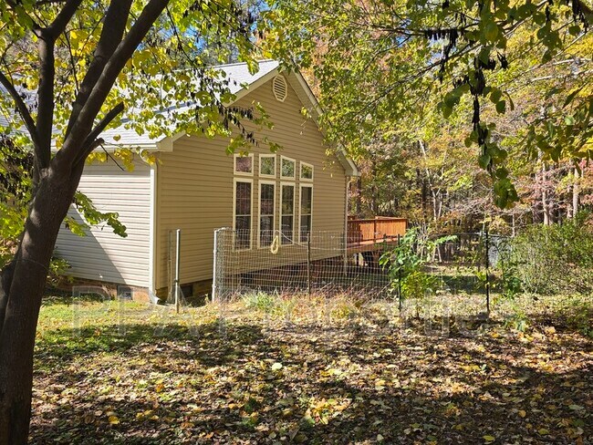 Photo - 7217 Ramblewood Dr