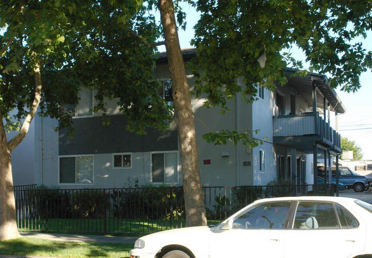 1081 Appian Lane - 1081 Appian Lane