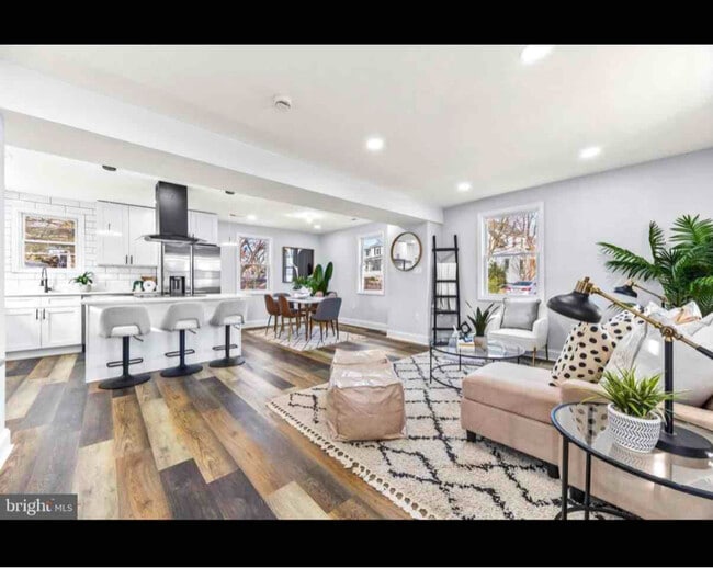 Photo - 156 Osborn Rd